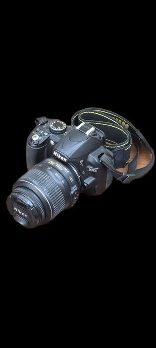 Фотоапарат Nikon D3100 18-55mm  + microSD32Gb