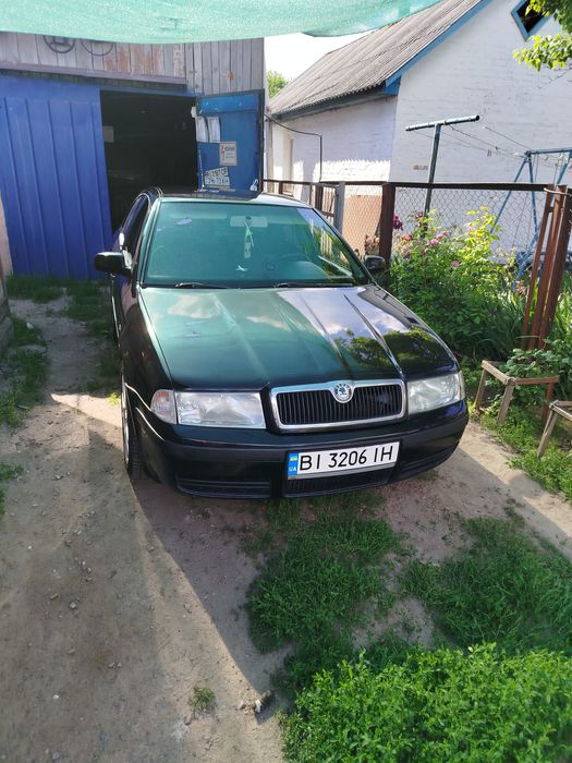 Продам Октавія тур