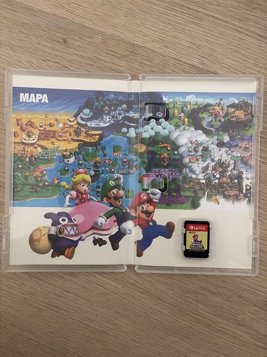 Nintendo switch v2 + Super Mario Bros Deluxe