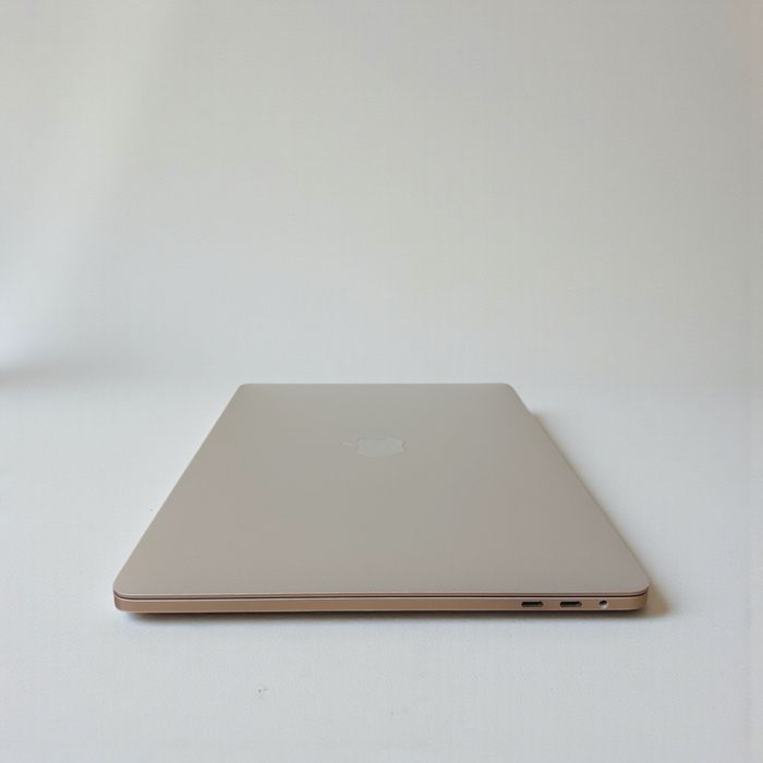 MacBook Pro 2017 (i5/8gb/256ssd) Гарантія. 22222SV