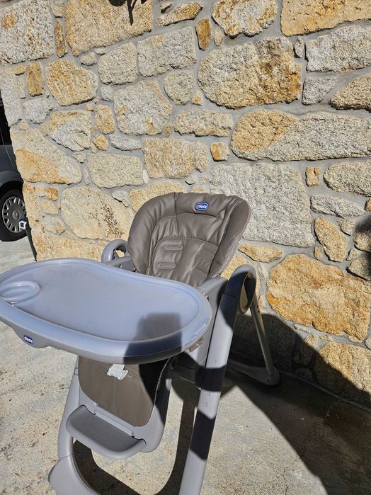 Vendo cadeira Polly Magic Relax CHICCO 95 euros neg.