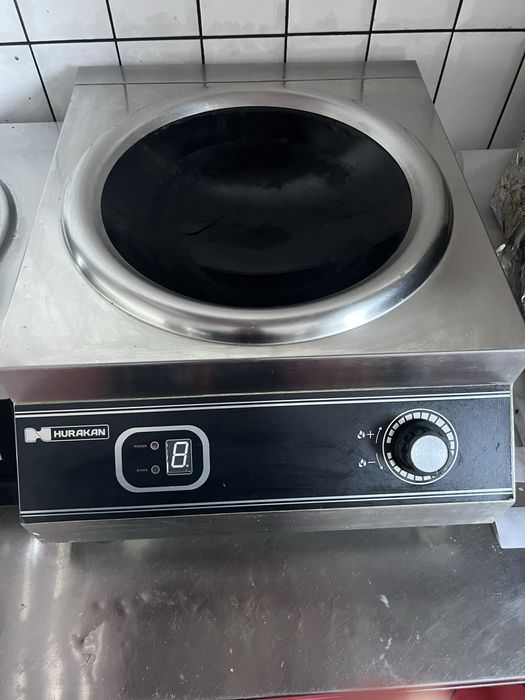 Плита індукційна wok Hurakan hkn- icw50d