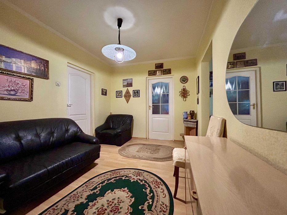 Продаж 4к, 90 м2, вул. Закревського, 5, Троєщина, Деснянський р-н