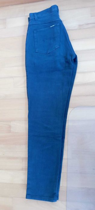 Calças de sarja grossa cor azul marinho Tam 36