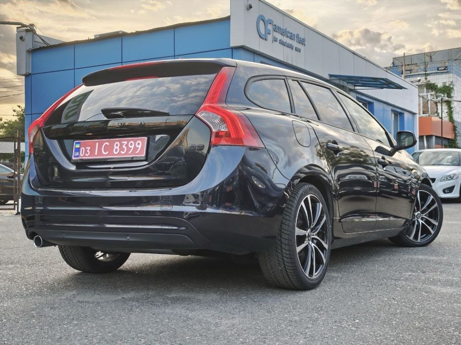 Volvo V60 Facelift 2016 2.0 D3 Механіка ВІДЕО