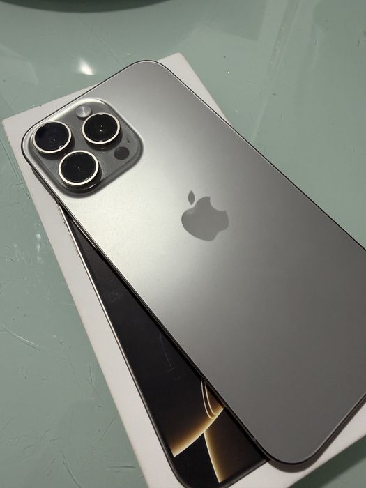 iPhone  16 promax 256gb