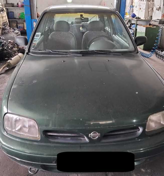 Nissan Micra para peças