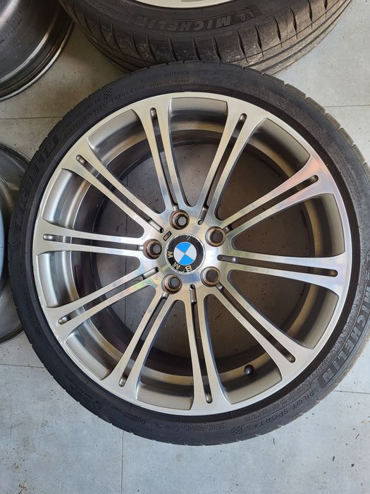 Felgi 19 cali BMW m3 e92 e93 e90 m3 e46 f10 f11
