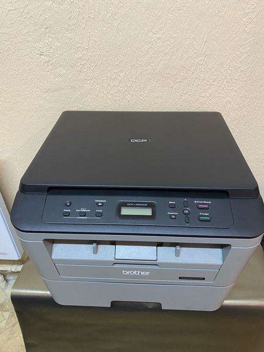 Многофункциональное монохромное лазерное устройство BrotherDCP-L2520DW