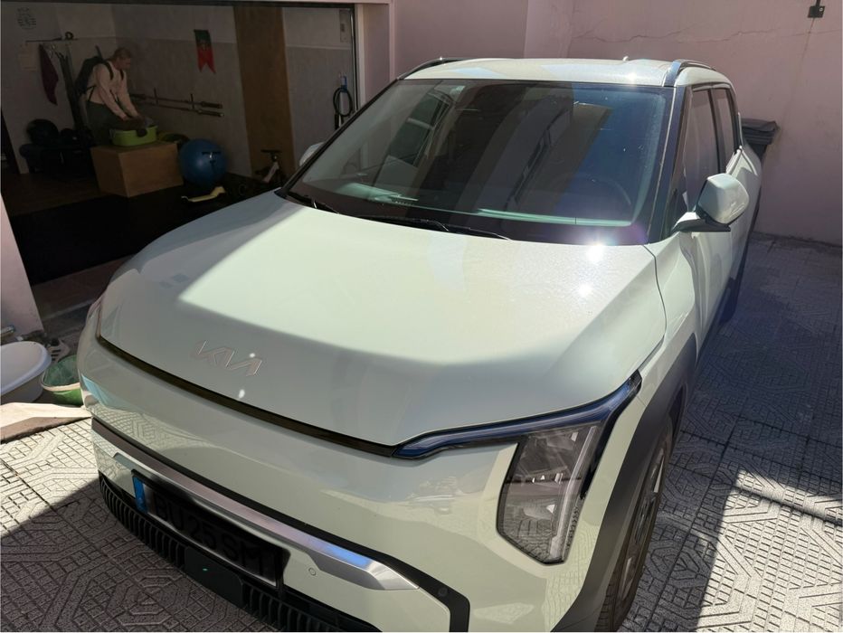 KIA EV3             .