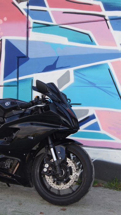 Yamaha  R7  2024