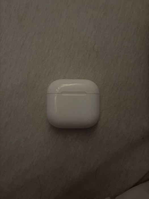 case do airpods 4 oryginalny