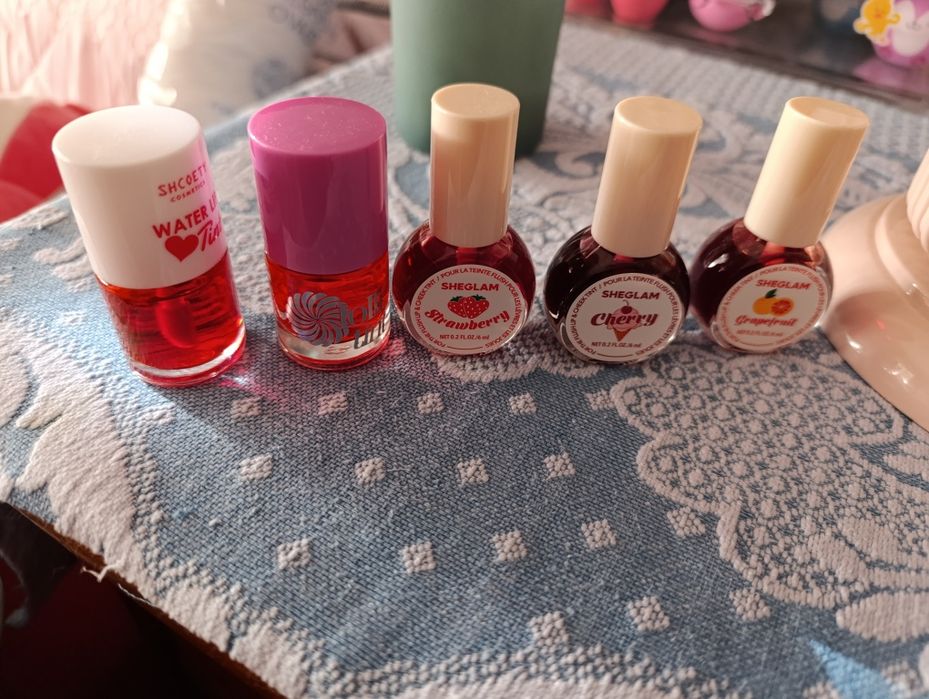 Bálsamo labial e lip tinte