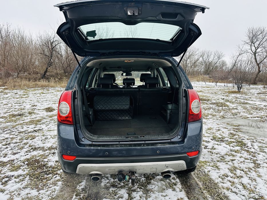 Продам CHEVROLET captiva