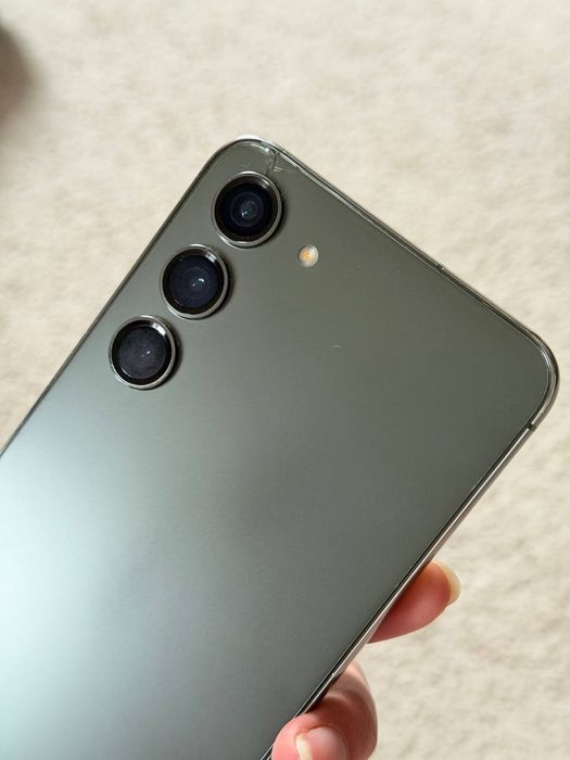 Samsung Galaxy S23 + plus 256 g