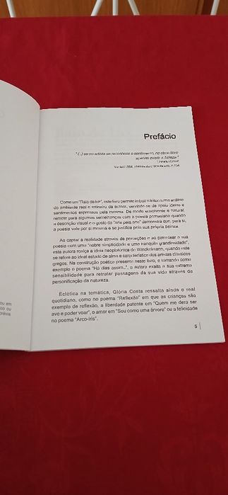 Raio de luz de Glória Costa