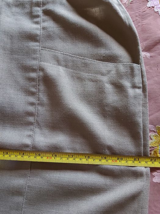 Saia lindíssima em xadrez, nova + 1 de oferta
