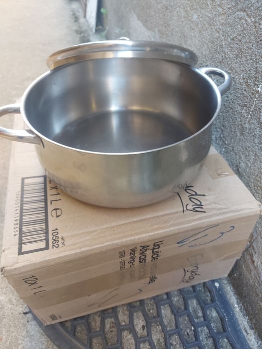Caçarola (tacho) inoxidável, Diâmetro 24cm, Altura 10cm 5 Litros.