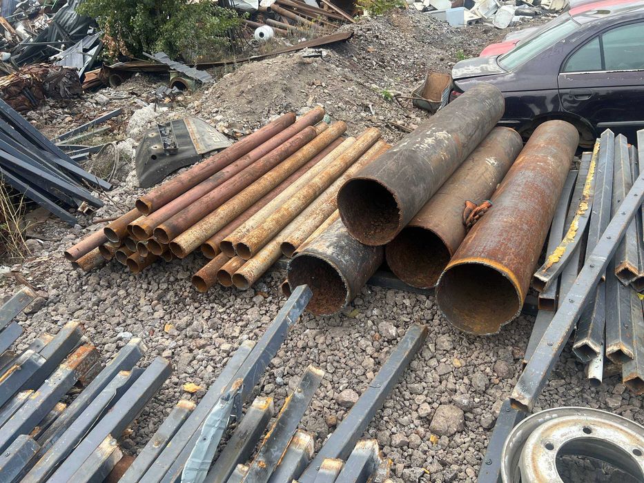 продам б/у металлопрокат,уголок,швелер,труба