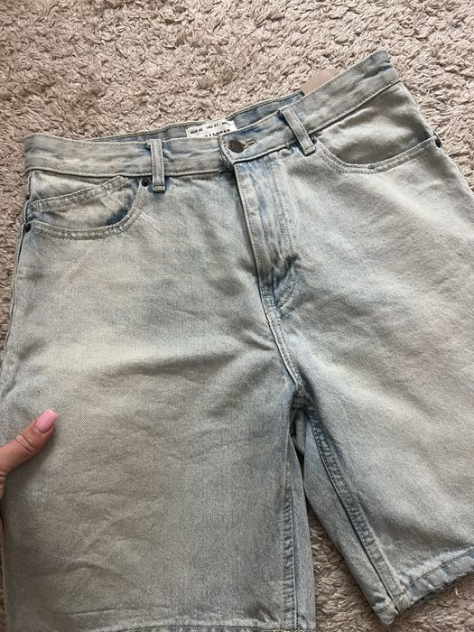 Нові чоловічі джинсові шорти  Pull&Bear