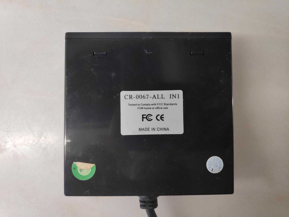 Leitor de Cartões de Memória Interno