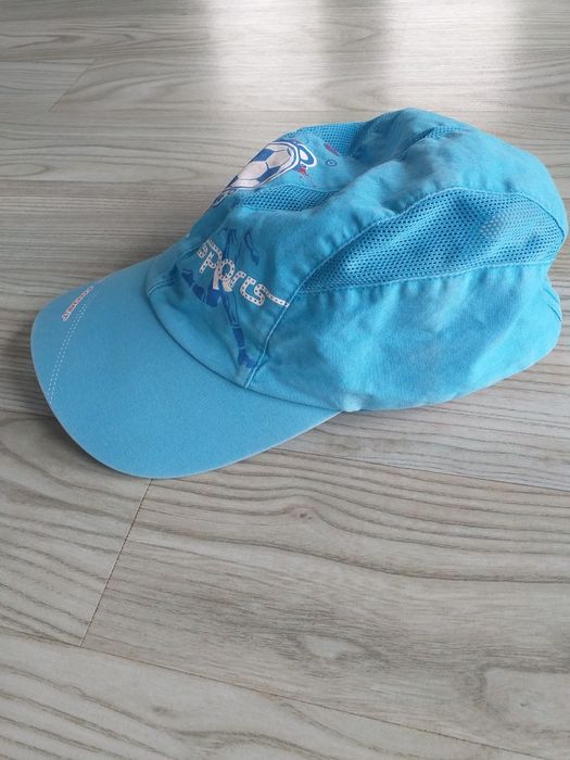 Czapka z daszkiem