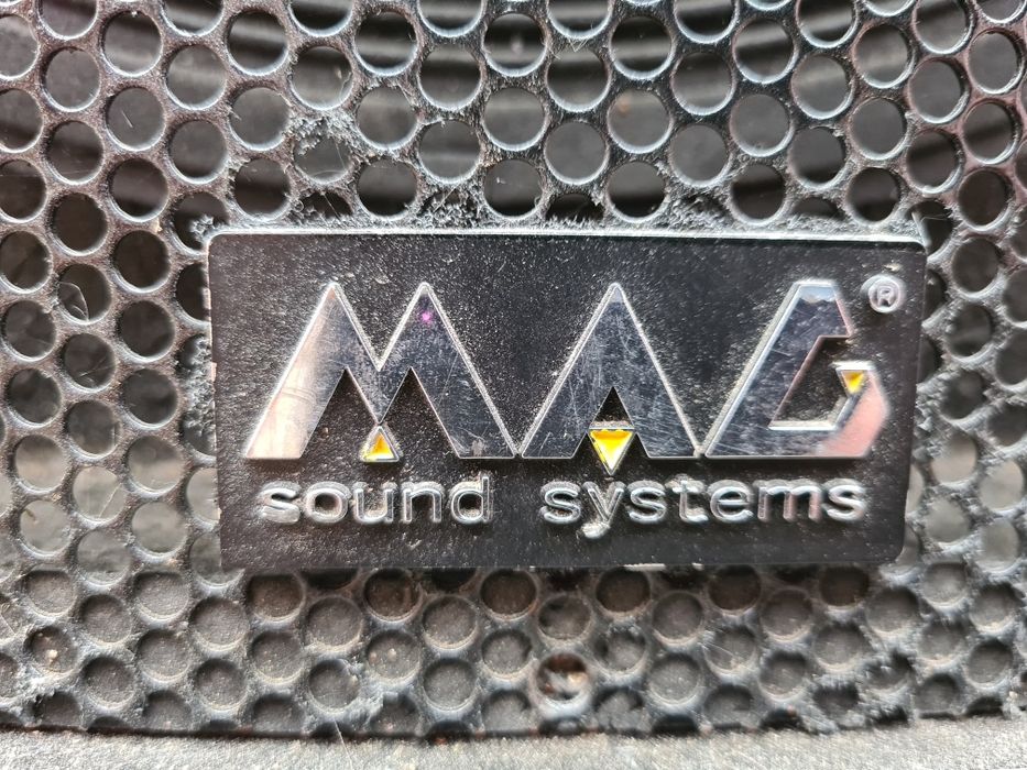 Колонка MAG E105 пассивная широкополосная акустическая система 250 Вт.