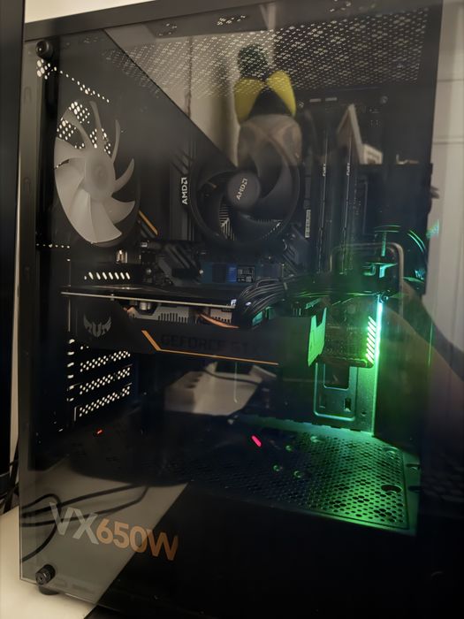 Setup Gaming Completo | Ryzen 5 3600 | GTX 1650 | Monitor 27" | Volante Ferrari + Pedais