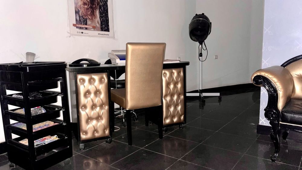 Vendo recheio de cabeleireiro