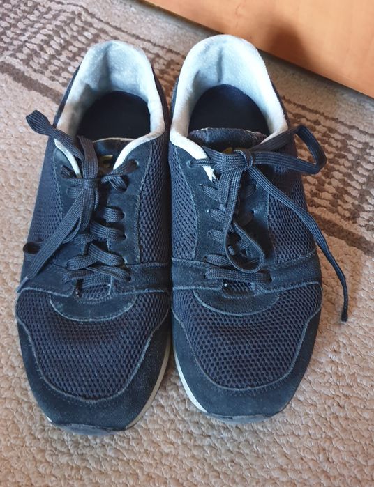 Damskie buty sportowe 4F