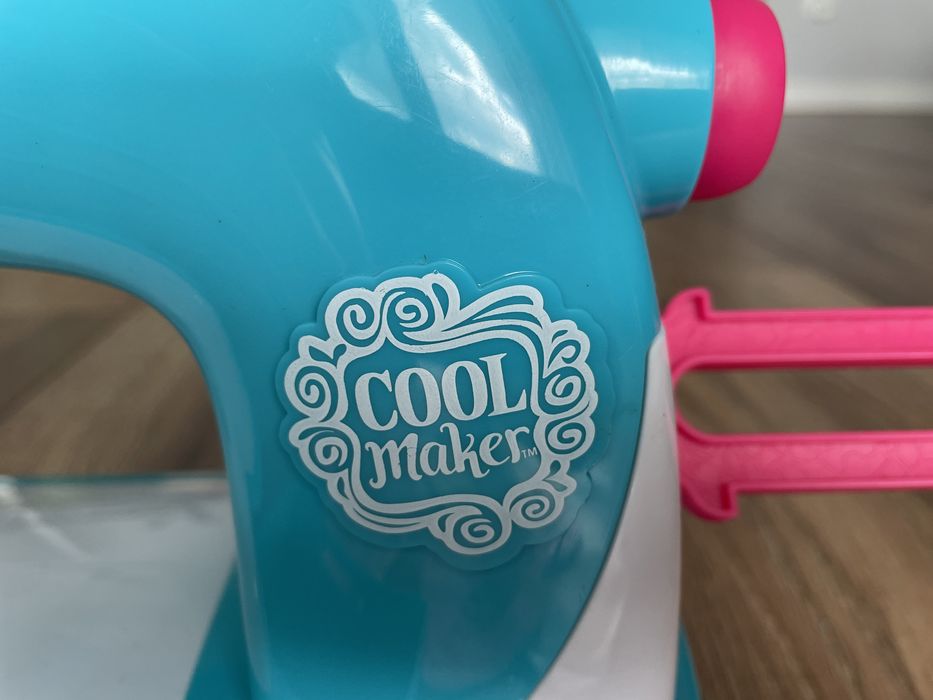 Zabawka maszyna do szycia Cool Maker