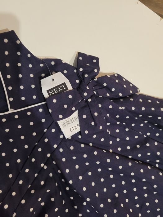 Sukienka 3-6 MC granatowa z groszki wiązana kokarda