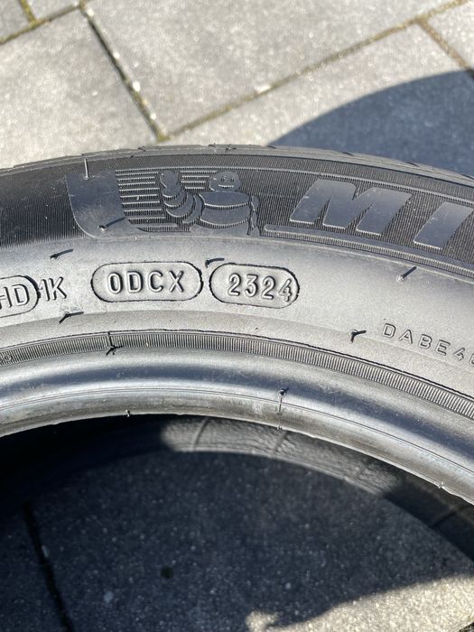 Sprzedam komplet Opon Michelin 195 55 R16 . Zdjęte z nowego samochodu