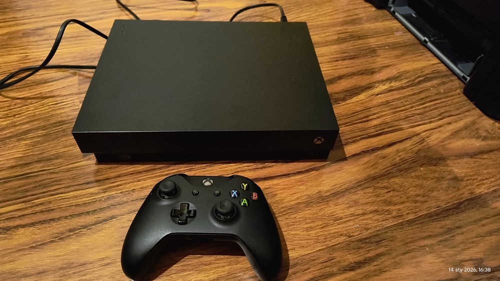 Konsola Microsoft Xbox One X
