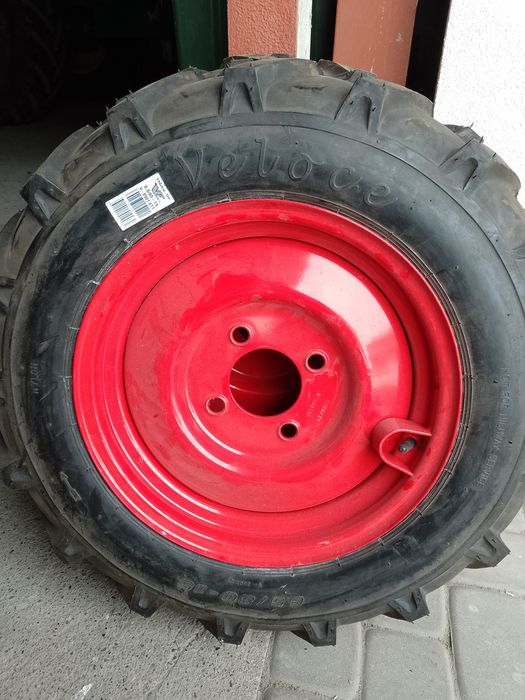 Nowe opony z felgami