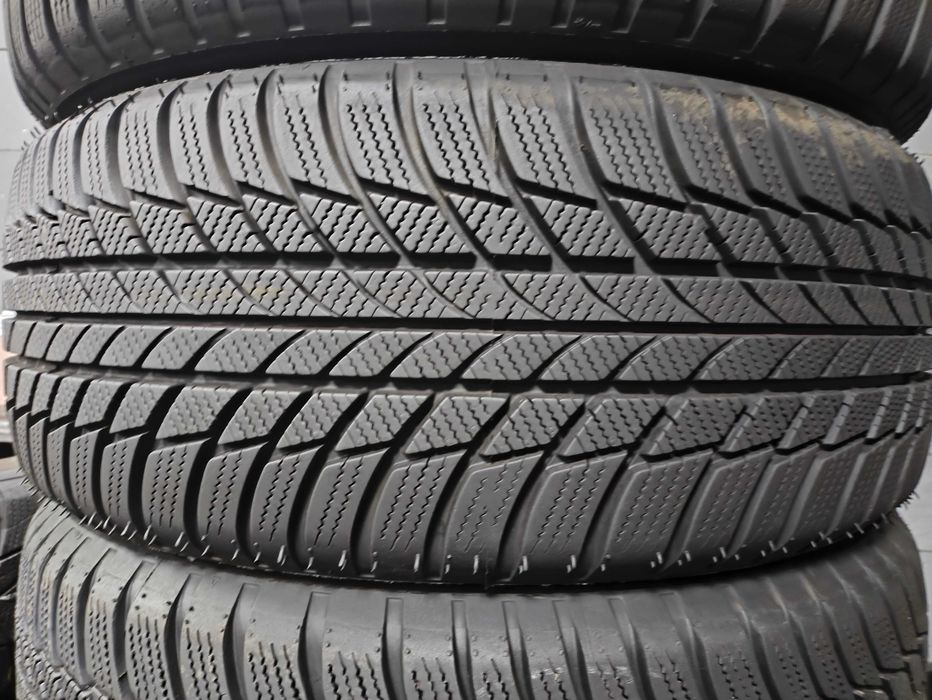 Шини бу 215/55 R17 Bridgestone Blizzak LM001 Комплект Зима