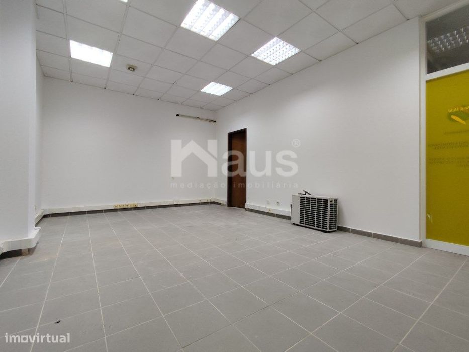 Loja em centro comercial