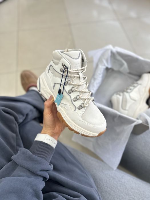 Жіночі оригінальні зимові чобітки Gant Lawanda 23533137 G255