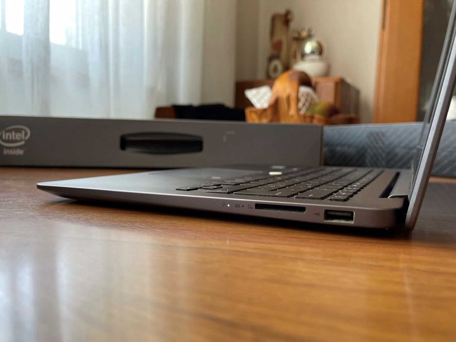 Asus Zenbook Ux430ua I5-7200u Ultra-slim