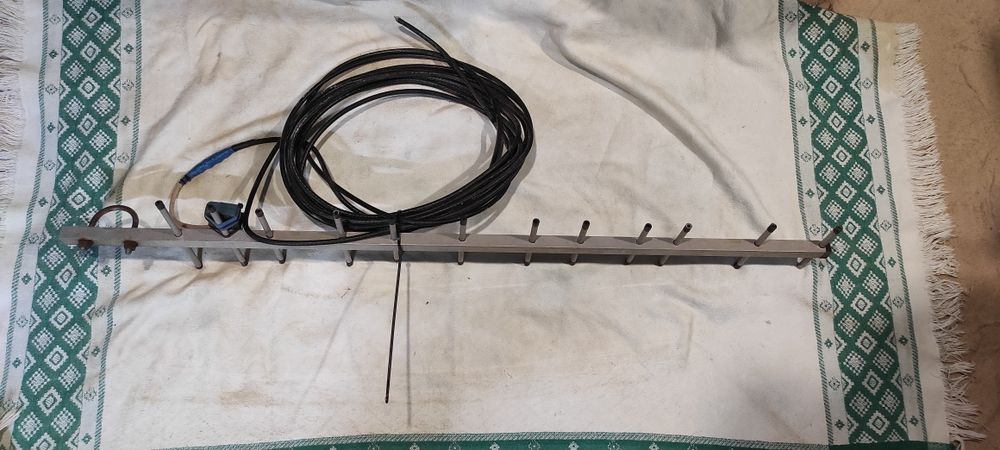 Антена для модему та інтернету для посилення сигналу