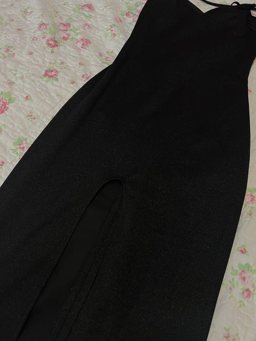 Sukienka czarna maxi wizytowa błysząca Dursi r. XS