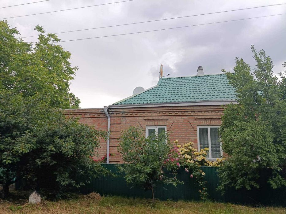 Будинок (мебльований) в м. Новомиргород