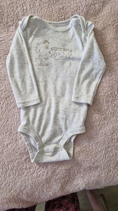 Набор 4 боди Carter's и штаны Н&М на байке + пижама в подарок!