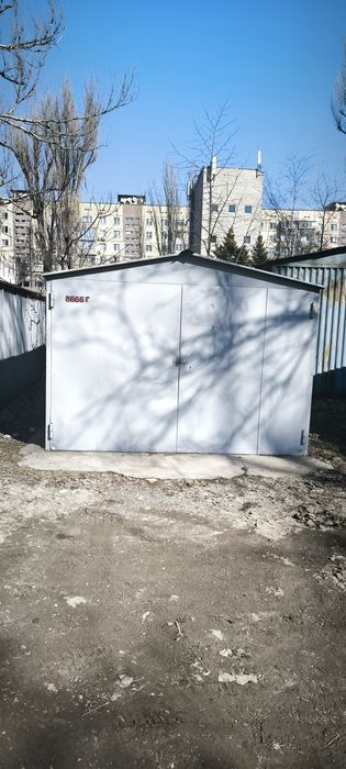 Здам  гараж Тополя 2