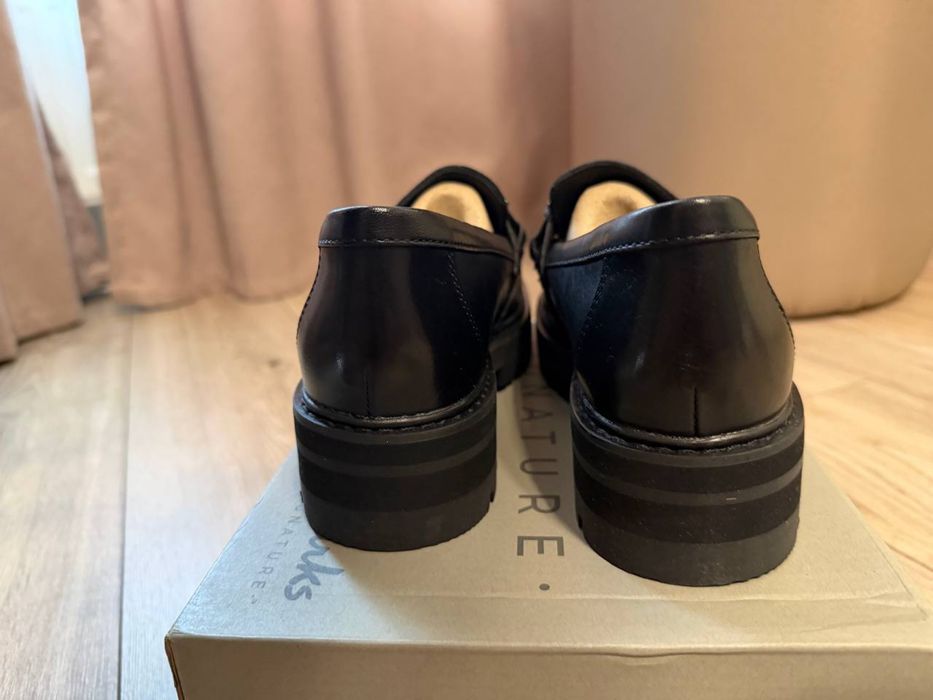 Нові шкіряні лофери Clarks Orianna Bit (37р / 23 см) Оригінал