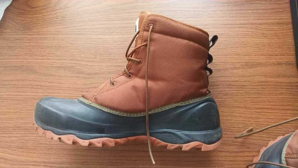 Buty zimowe śniegowce The North Face 42,5, wkładka 27 cm