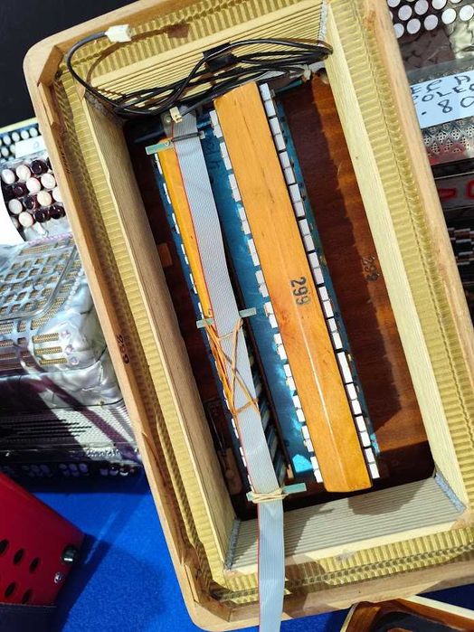 acordeon com medi 4ª voz novo preço até domingo