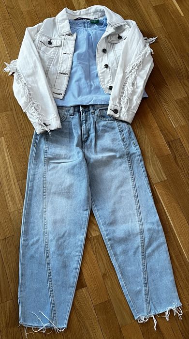 Джинси,       піджак.