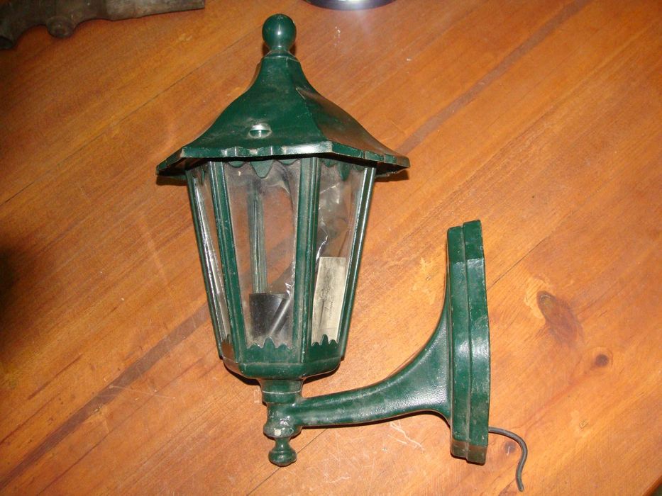 Candeeiro de Parede Verde