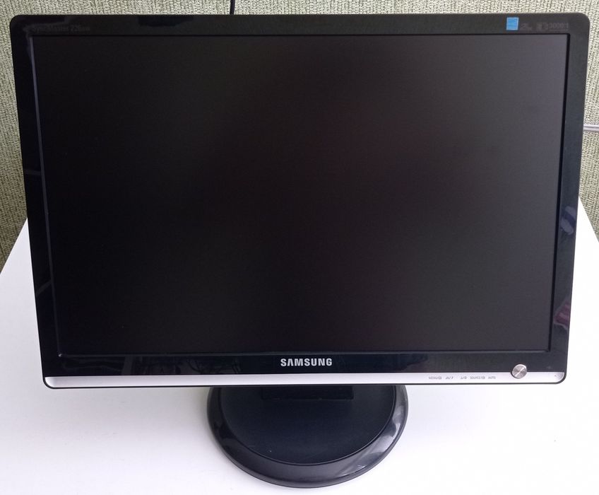 Монітор 22" Samsung 226BW